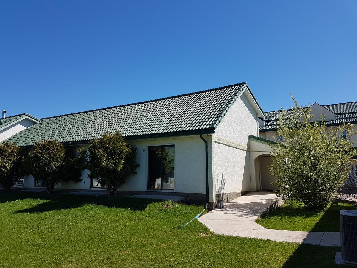 Garden Court Motel Manning Εξωτερικό φωτογραφία