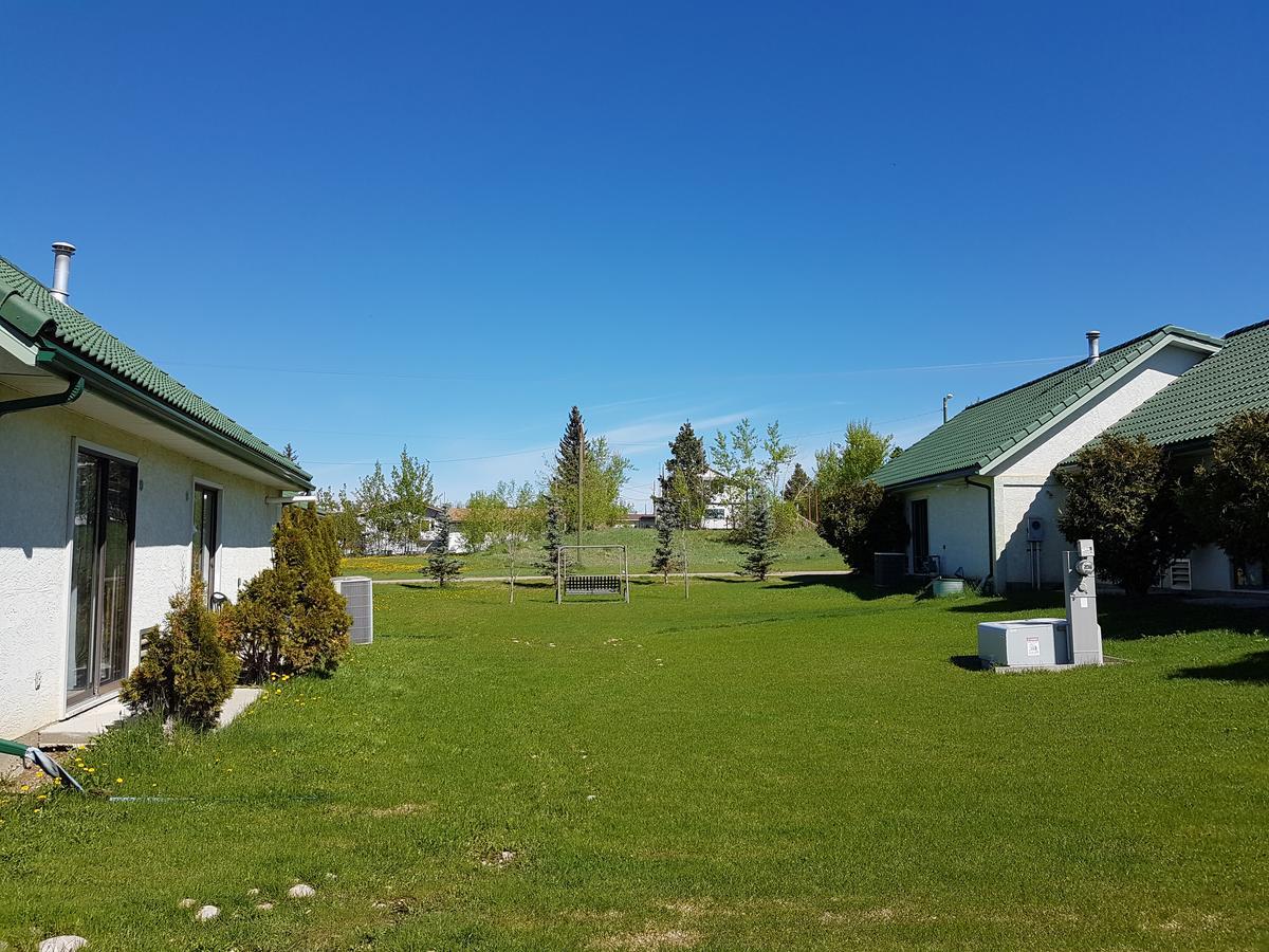 Garden Court Motel Manning Εξωτερικό φωτογραφία