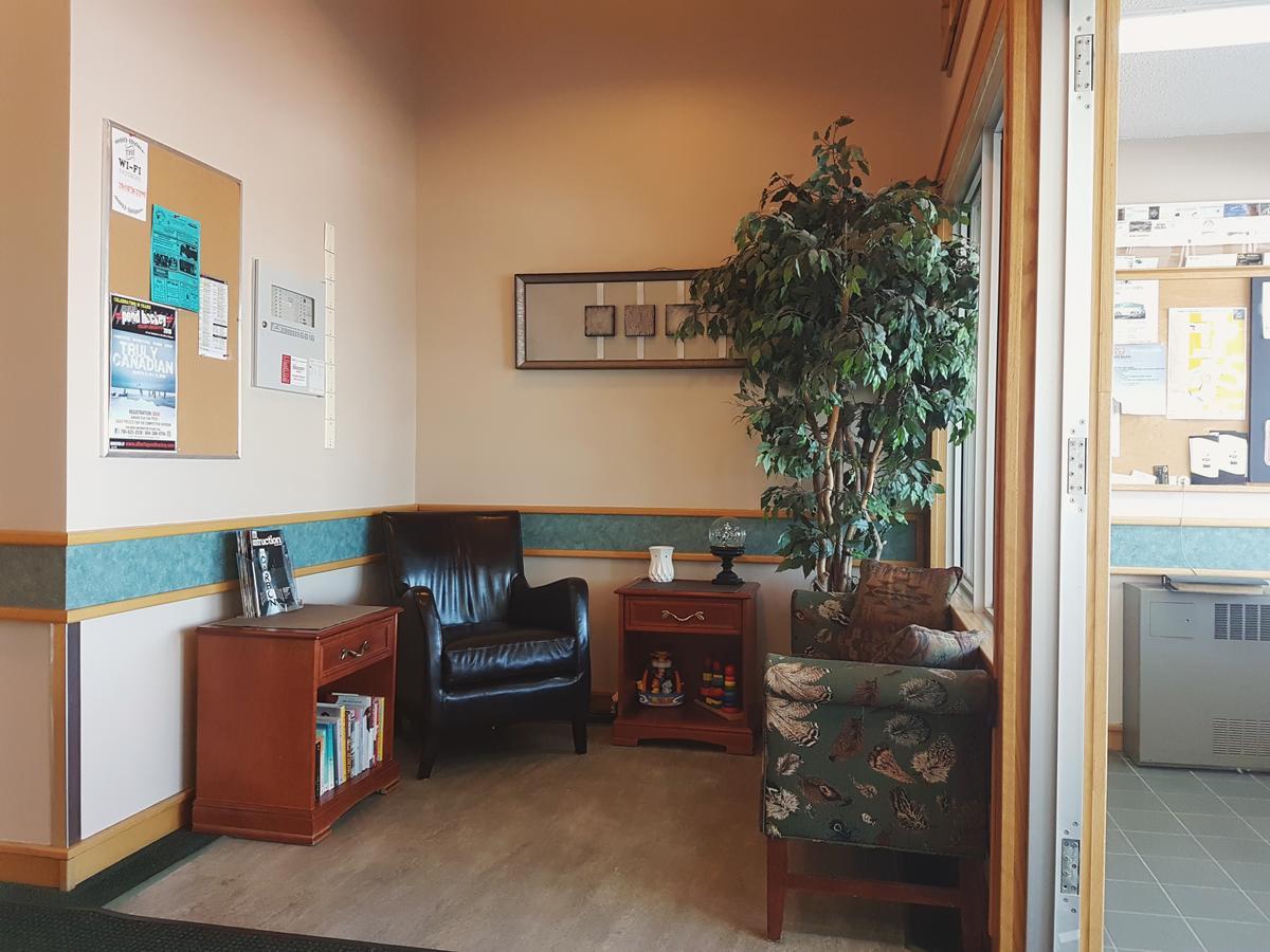 Garden Court Motel Manning Εξωτερικό φωτογραφία